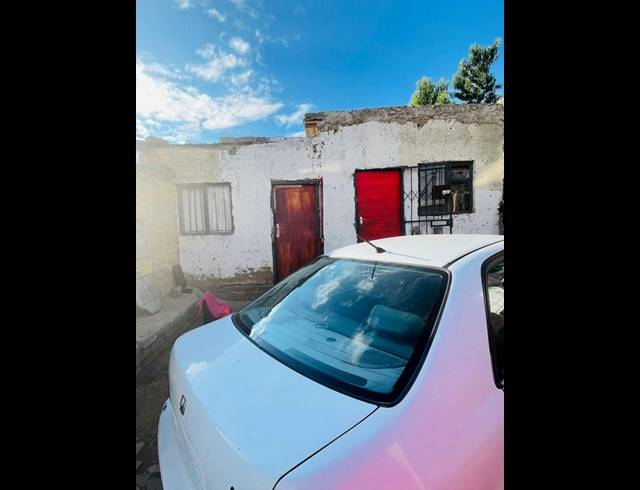 0 BEDROOM HOUSE FOR SALE IN COSMO CITY